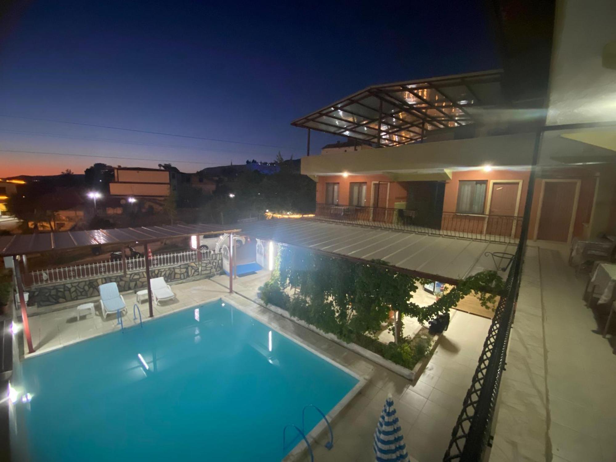 Beyaz Kale Hotel Pamukkale Exterior photo