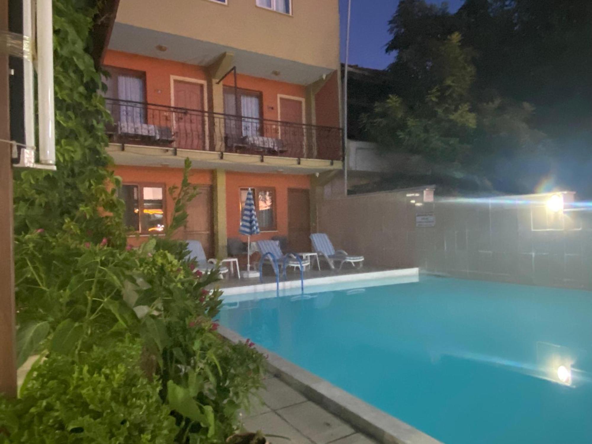 Beyaz Kale Hotel Pamukkale Exterior photo