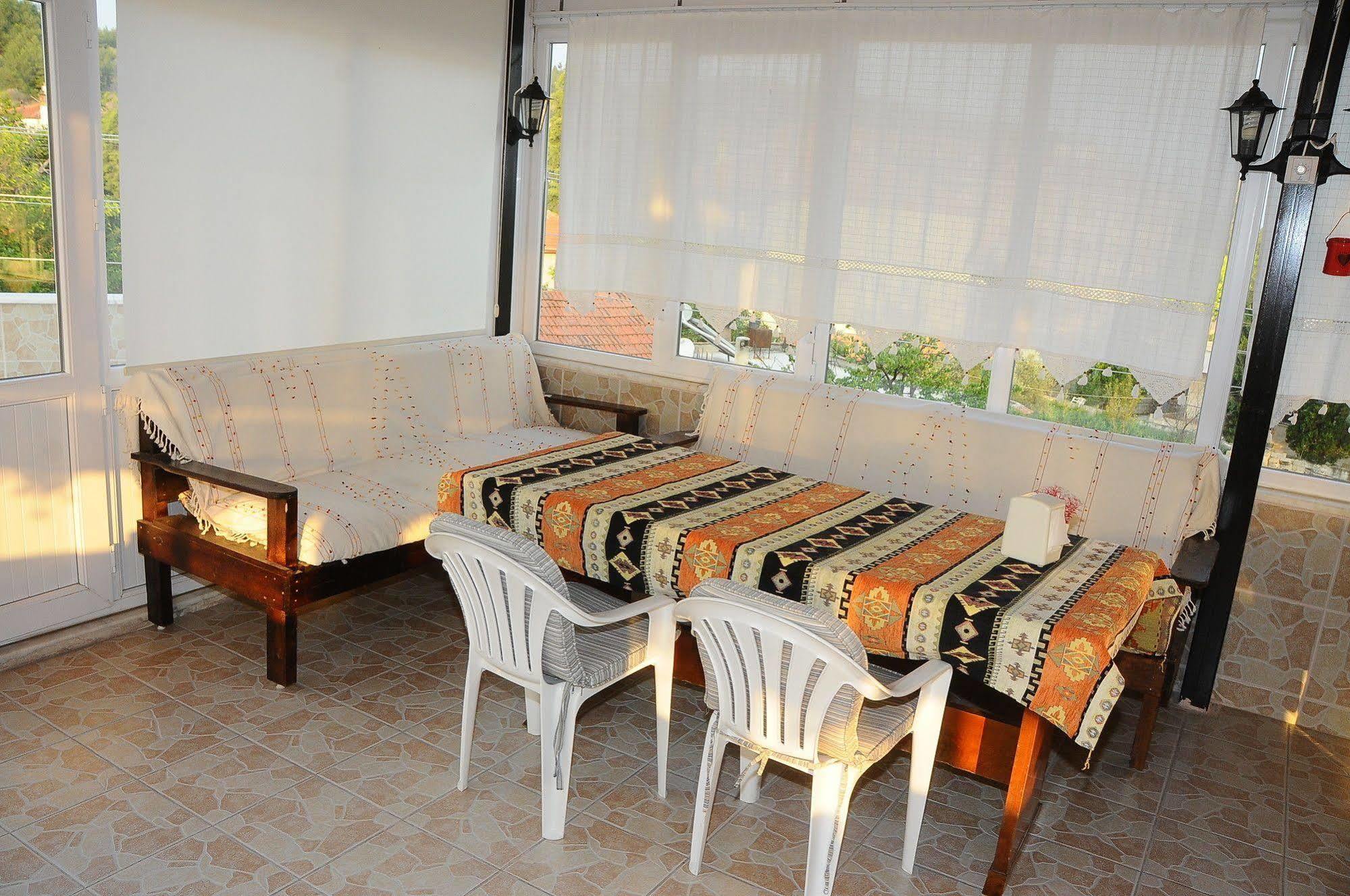 Beyaz Kale Hotel Pamukkale Exterior photo
