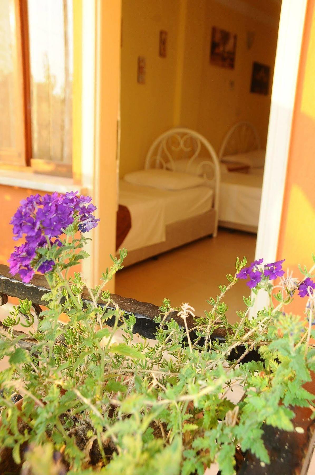 Beyaz Kale Hotel Pamukkale Exterior photo