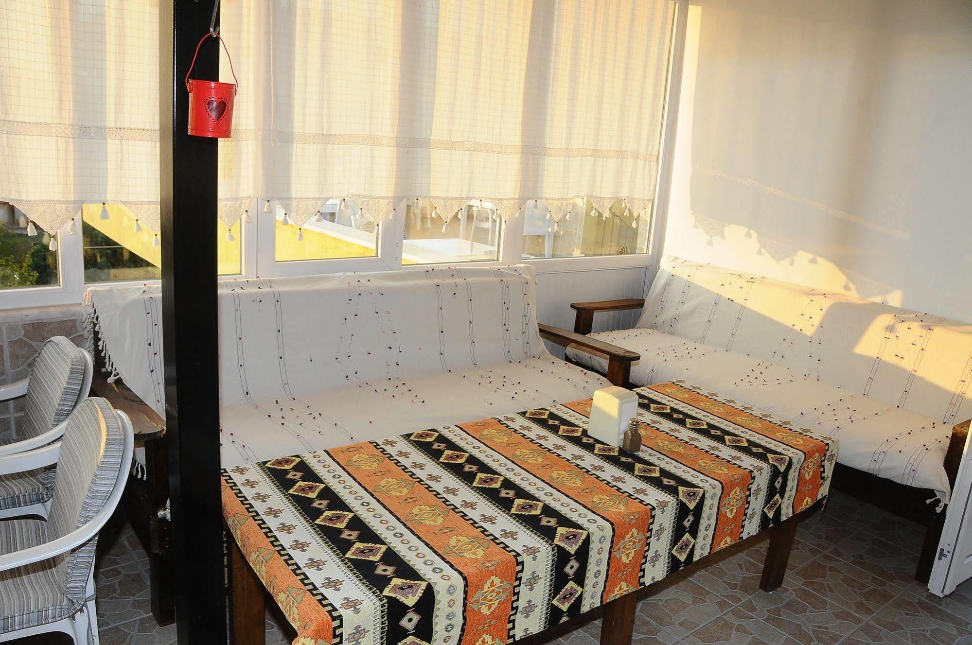 Beyaz Kale Hotel Pamukkale Exterior photo